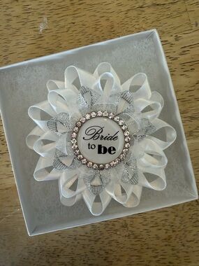 Bride To Be Pin